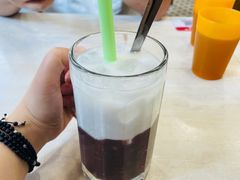 椰汁红豆冰-喜莲咖啡