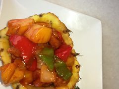菠萝咕噜虾球-衡山汇·高级粤菜(霄云路店)