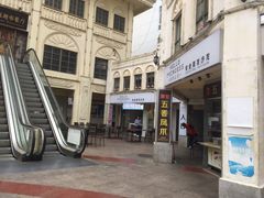 -海口骑楼小吃街