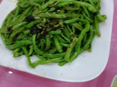 紫苏炒豆角丝-农家鸡宴私房菜(城东店)