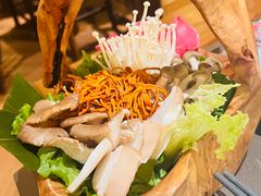 -捞王锅物料理(上海世茂广场店)