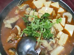 -万佛湖许老大铁锅鱼(黑金冠店)
