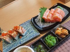 三文鱼腩-林妈妈村·日式料理(宝山万达店)