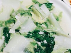 -唐师傅湘西名菜馆(武陵路店)