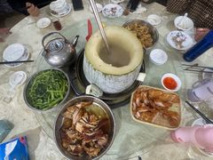 -红旗山庄(圭峰山店)