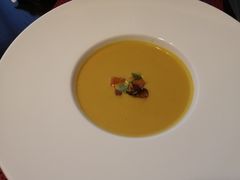 南瓜汤-圣丰索菲特·法国餐厅