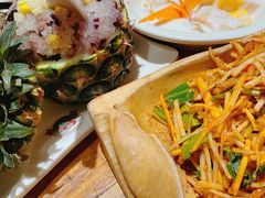 -老滇山寨•云南特色菜•地方菜•民族风情歌舞表演(金碧店)