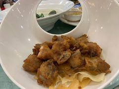 招牌蒜香骨-天鲜阁·海鲜粤菜·33年老字号(石槎白云站店)