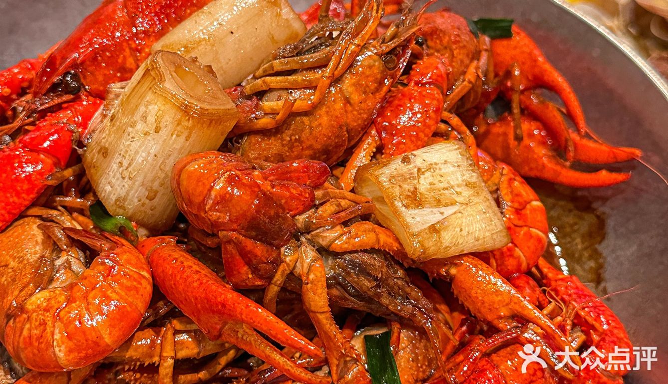 这家的葱烧小龙虾，简直太好吃了🦐🌶️