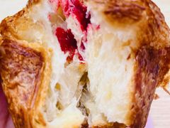 -VERIE BAKEHOUSE