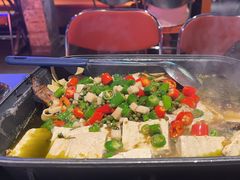 -令狐冲·炭烤活鱼(宝龙店)