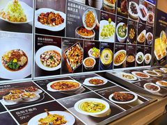 -品海楼·大连海胆锅贴馆(东港店)