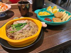 -一豚轩·烧鸟·豚骨拉面(五四路店)