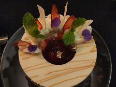 草莓奶冻-AZUL by FUEL蓝色·法式酒馆(琶醍店)