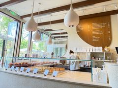 -VERIE BAKEHOUSE