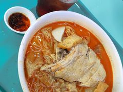 -亚王咖喱鸡米粉面