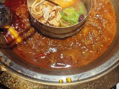 -小天鹅火锅·一线江景洪鼎旗舰店(洪崖洞店)