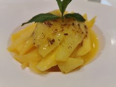 -梅花香里大酒店(郁金香路店)