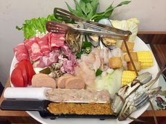 -樾餐厅泰式海鲜火锅(民歌湖店)