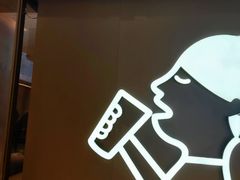 -喜茶(北京华贸购物中心店)
