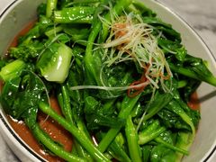 白灼丝瓜尖-中8楼风尚云南菜(颐堤港店)
