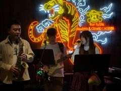 -Bar Fable 寓·药到病除