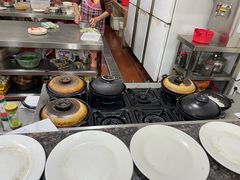 -容里煲仔饭(利丰北路店)