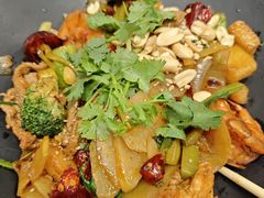 -醉人椒麻辣香锅(王府井喜悦店)