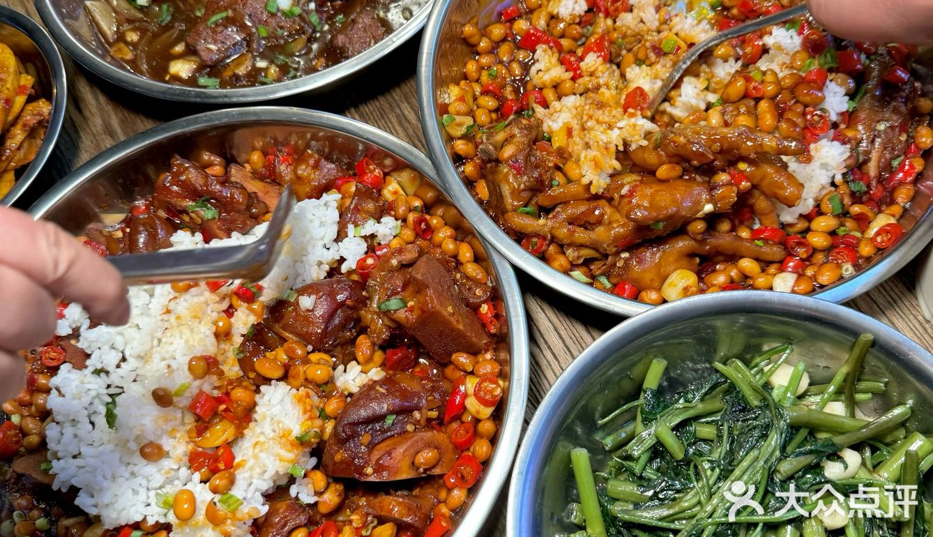  沈阳彩电塔新开的！！！巨巨巨巨好吃。。。🥺