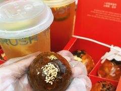 -HOT CRUSH趁热集合·现烤面包(环球港店)