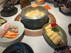 -芸山季·云南山珍菌火锅(人民广场来福士店)