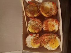 -六合夜市