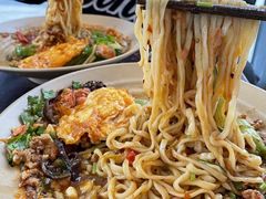 -方铲铲·成都板凳面(滨江银泰店)