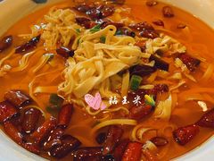 -吴记酱骨炖菜馆(西大直街店)