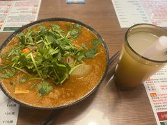 -肥汁米蘭香港米线(定西路店)