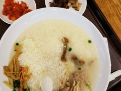-重庆老字号·吴抄手·高豆花(T3航站楼店)