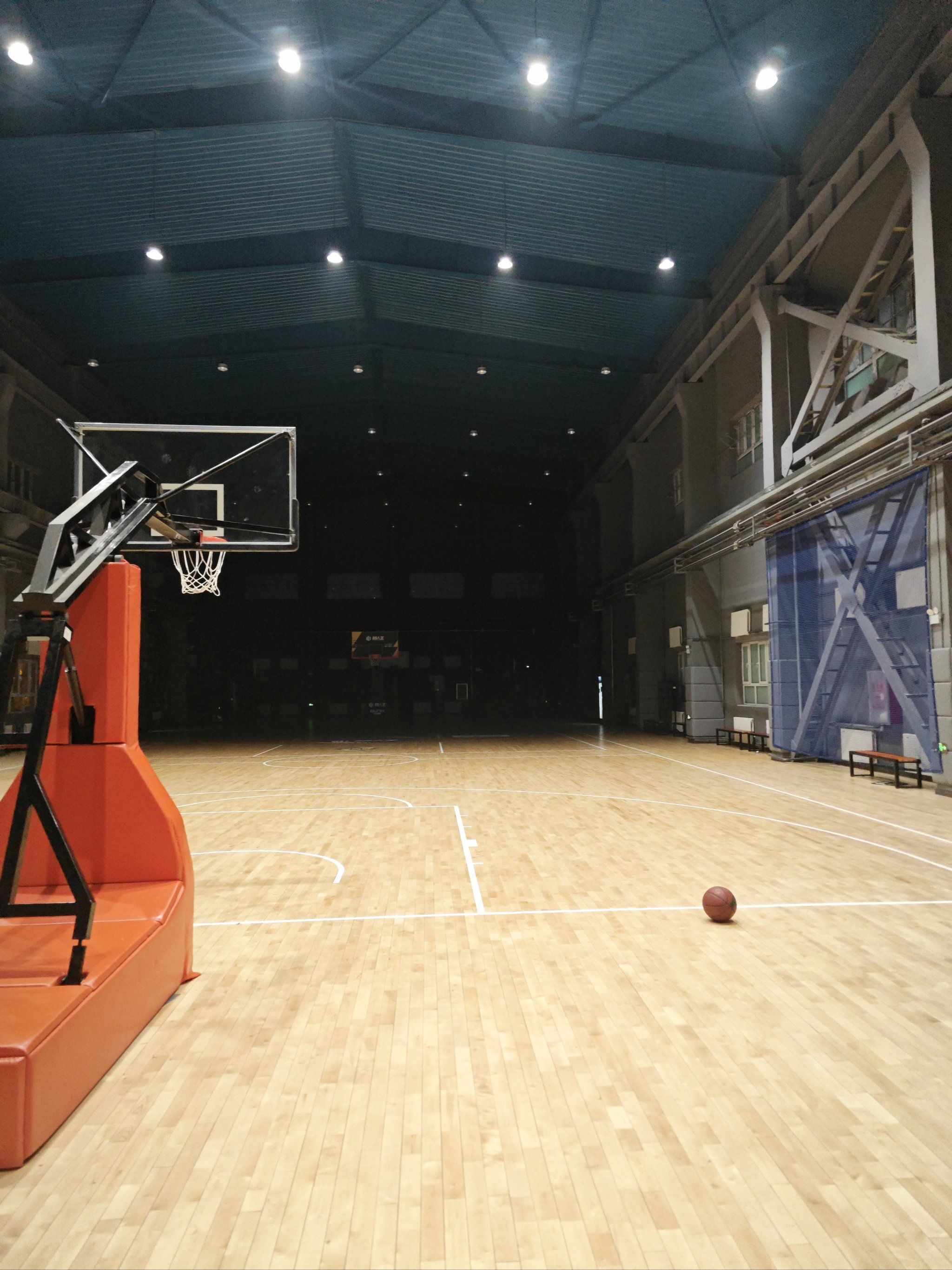 0元玩转这座城周末去了篮球馆,体验超棒