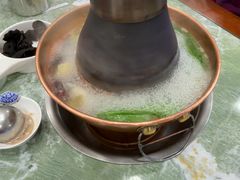 -楼外楼大刀肉传统火锅(西安大路店)