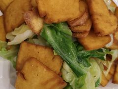 -鑫巴蜀小镇 · 水煮鱼专研店(玉桥店)