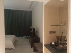 -上海华凯华美达广场酒店