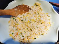 -冰冰龙虾·江湖菜·花园江景餐厅