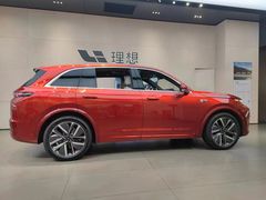 -理想汽车(世纪汇店)