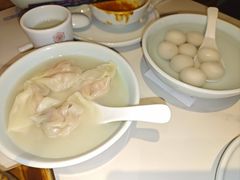龙抄手-夫妻肺片·中华老字号·正宗川菜(春熙路店)