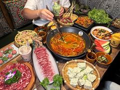 -贵厨酸汤牛肉(花果园国际中心店)