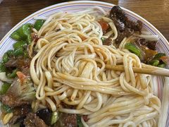-歹歹的加个面过油肉拌面