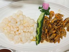 河虾双拼-品悦酒店(三林古镇店)