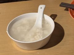 -渝信川菜 · 川味家常菜(财富购物中心店)