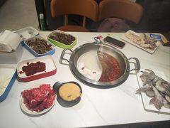 -嘎琉鲜切牛肉自助火锅