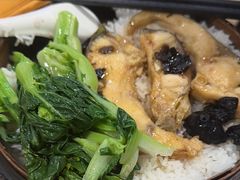 榄角鱼腩饭-玲又珑美食(盘福路店)
