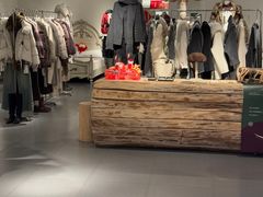 -吾悦广场(南京鼓楼店)